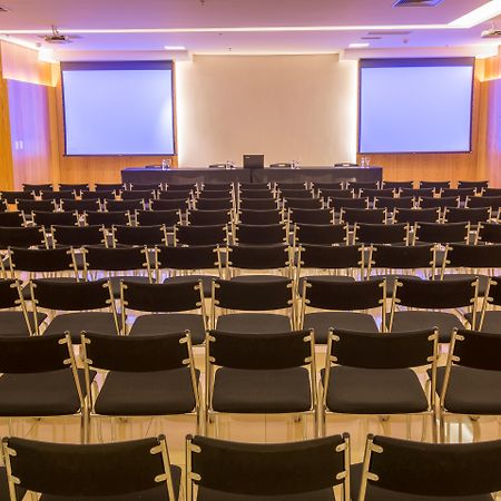 Cullinan Hplus Premium 브라질리아 외부 사진 Auditorium