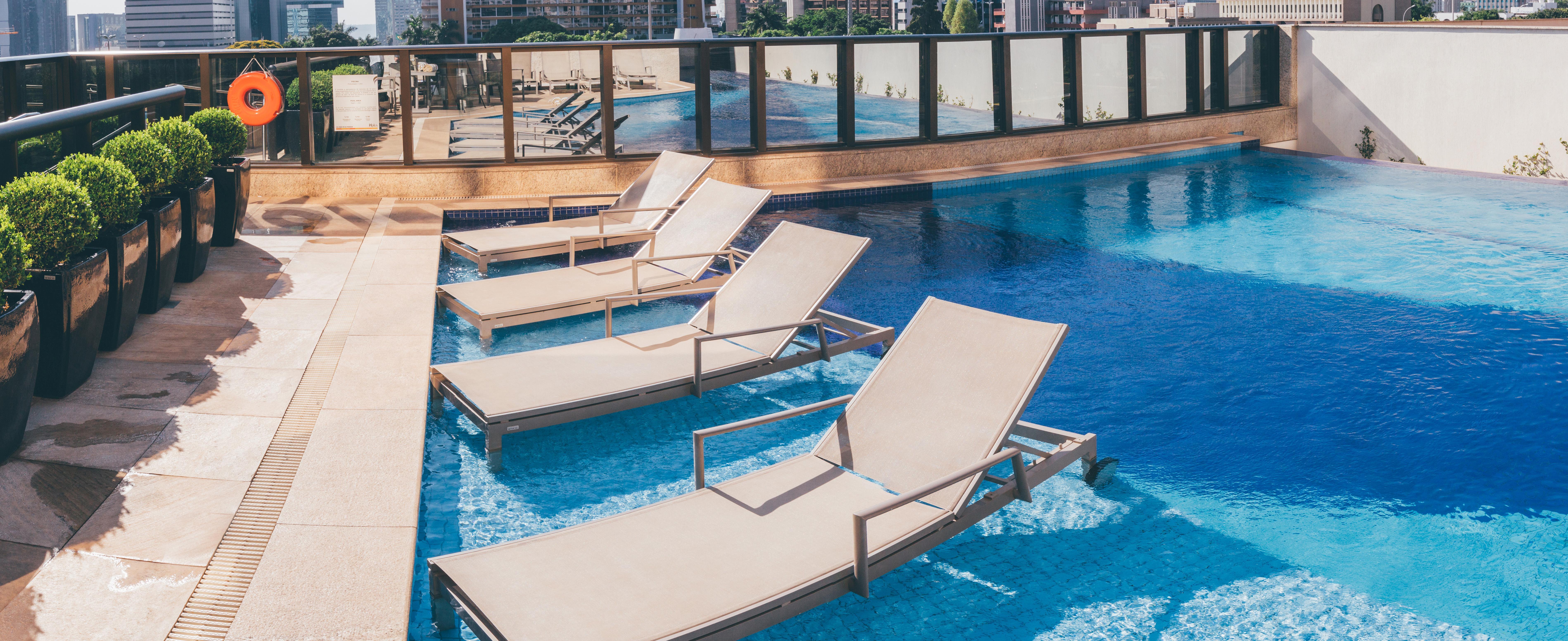 Cullinan Hplus Premium 브라질리아 외부 사진 Sunloungers